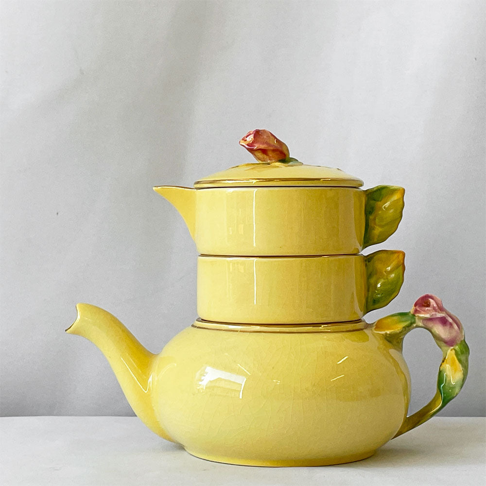 【用賀店】ロイヤルウィントン Royal winton ティーフォーワン Tea for One イエロー・ローズバッド Yellow Rosebud スタッキングティーポット ティーカップ クリーマー UKビンテージ 英国食器 希少 買取させていただきました。