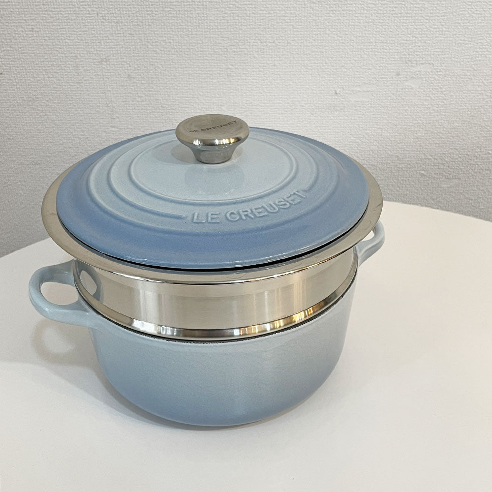 【経堂店】ルクルーゼ LE CREUSET ココットロンド 両手鍋 ＆ マルチスチーマー コースタルブルー 20cm 鋳物 フランス 買取させていただきました。