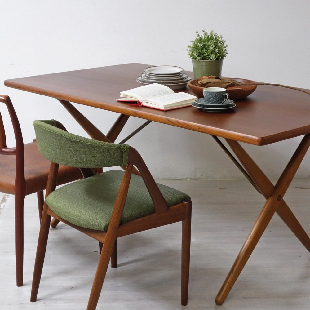 アンドレアス タック Andreas Tuck AT303 ダイニングテーブル クロスレッグ X-Reg ハンス J.ウェグナー Hans J. Wegner 北欧家具 ～巨匠ウェグナー作、1950年代の希少ビンテージテーブル～