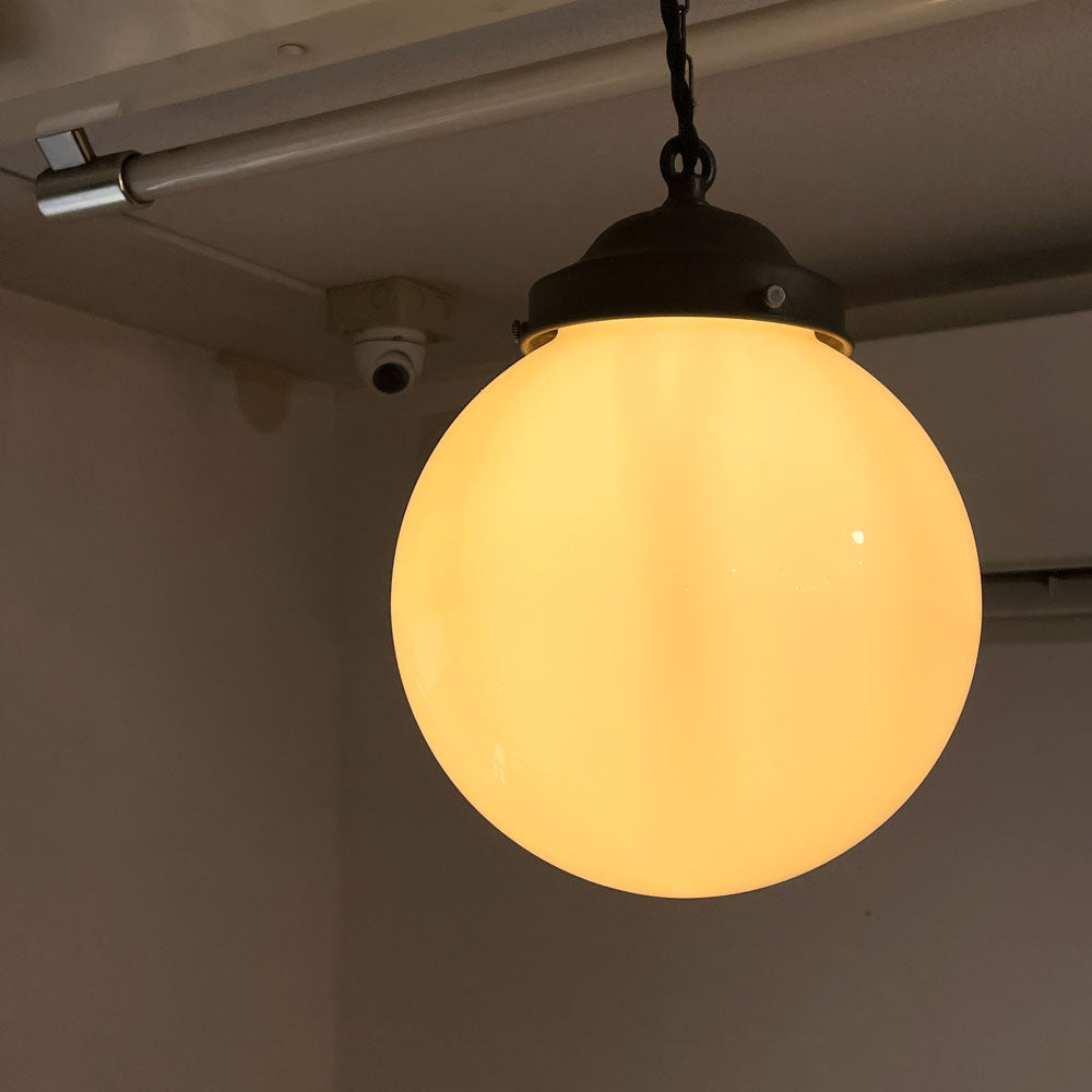 【経堂店】イッカ ICCA 大正ロマンのペンダントライト 乳白・ツヤ 真鍮 エイジング ジャパンビンテージスタイル 買取させていただきました。