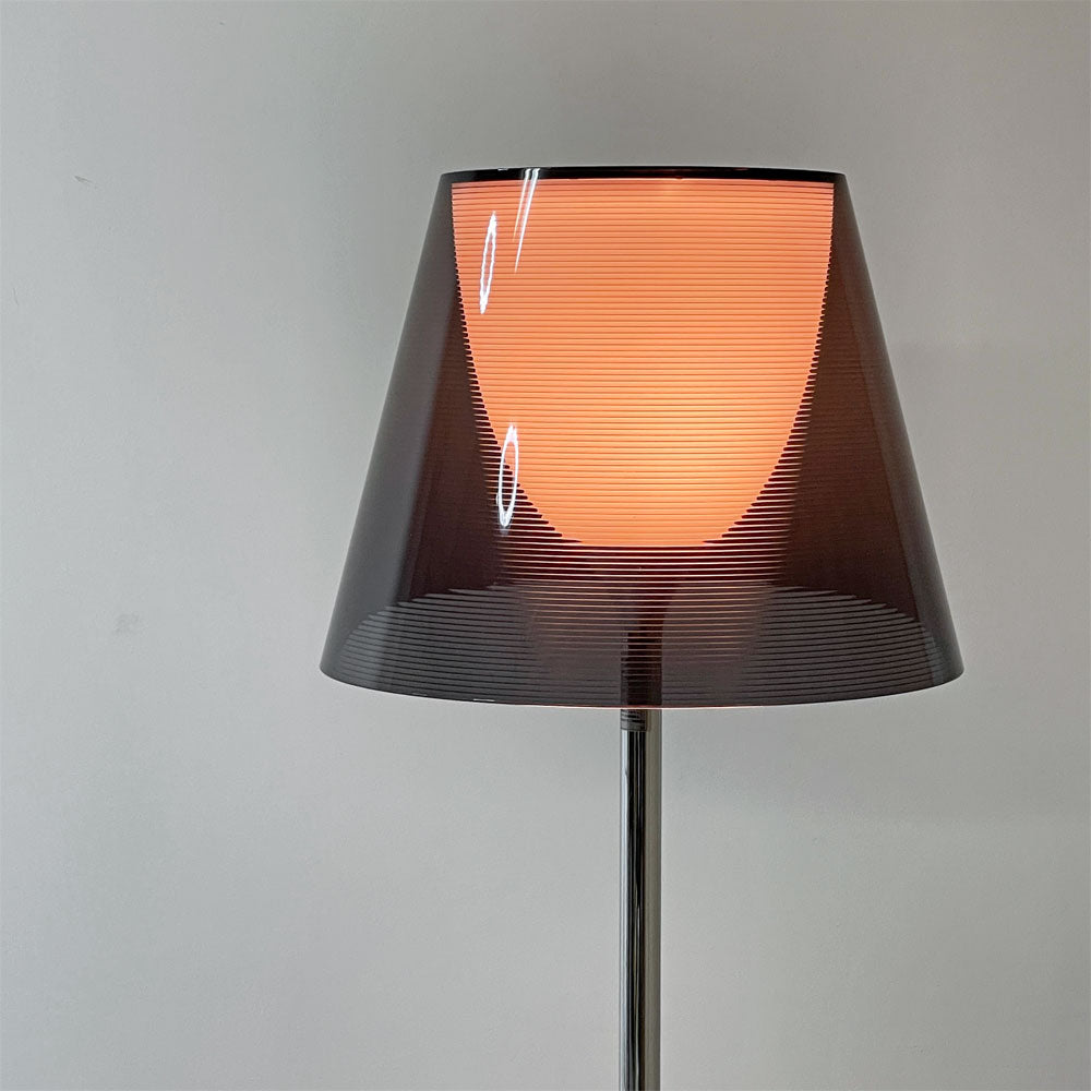 【祖師ヶ谷大蔵店】フロス FLOS ケートライブ KTRIBE F2 フロアライト スモーキーグレー H162cm フィリップ・スタルク イタリア クラシカルモダン 買取させていただきました。