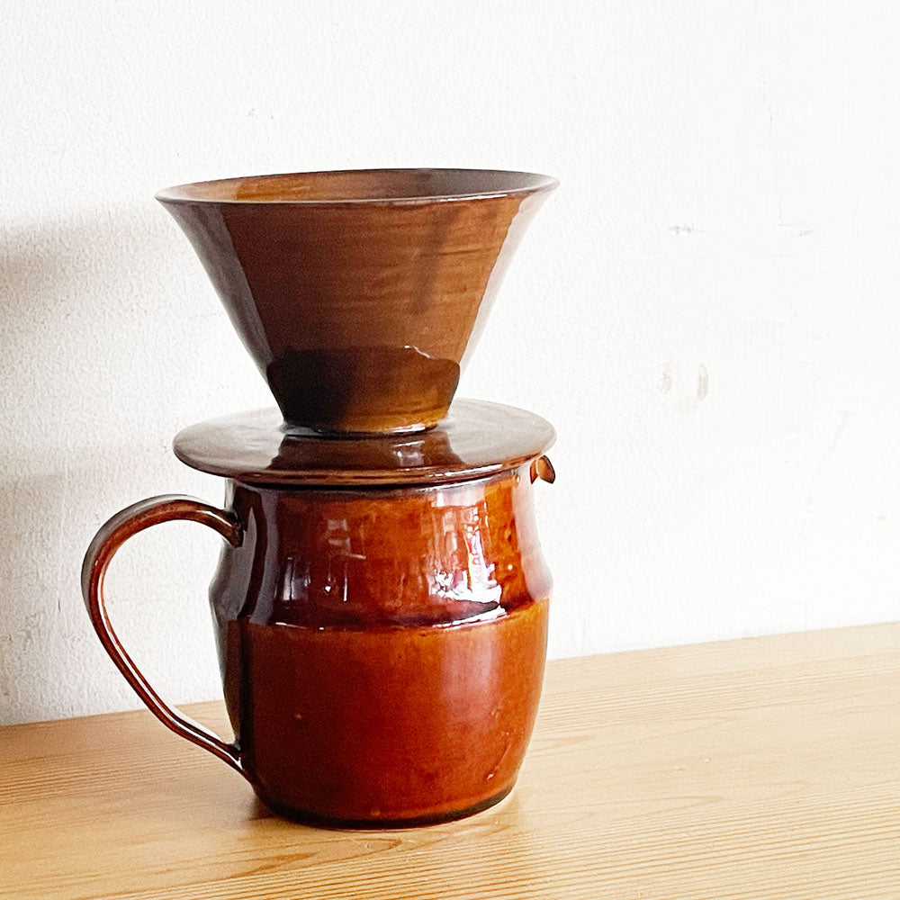 【自由が丘店】石渡磨美 コーヒードリッパー ＆ サーバー Cloth＆Cross 別注 飴色 現代作家 買取させていただきました。