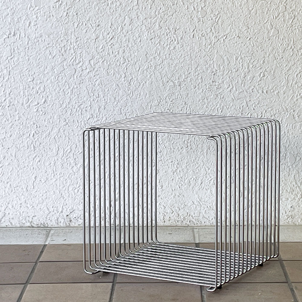 【用賀店】モンタナ Montana パントンワイヤー Panton Wire Single シングル クローム 34.5×34.5cm 脚付 ヴェルナー・パントン デンマーク 買取させていただきました。