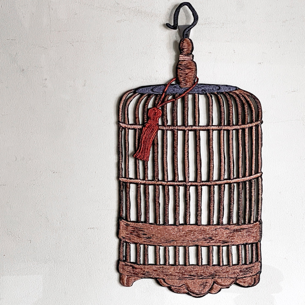 【自由が丘店】ママカロン ma.macaron 鳥籠 大 壁掛け ウォールアート 横振り刺繍 H42cm W22.5cm 刺繍作家 現代作家 買取させていただきました。