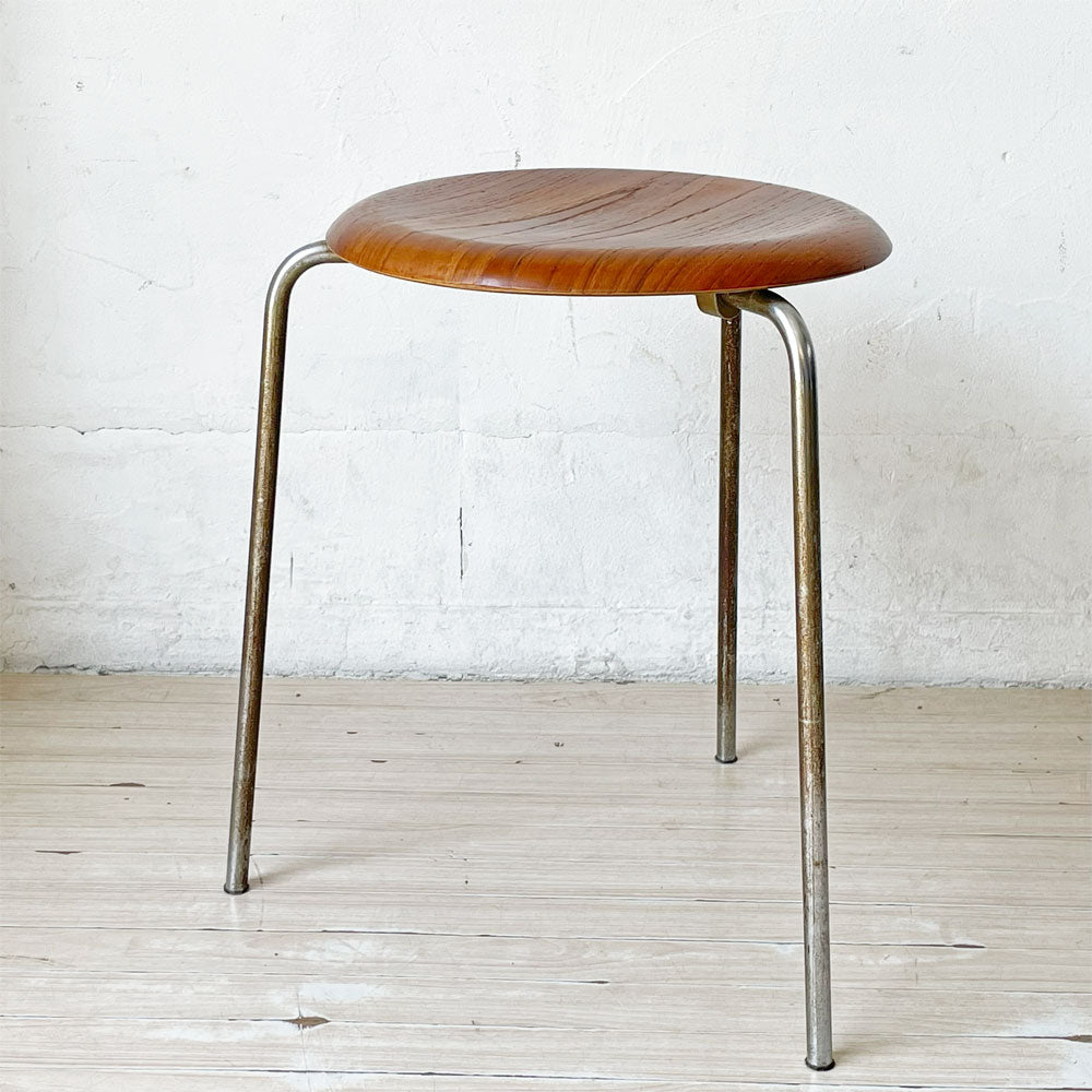【下北沢店】フリッツハンセン Fritz Hansen ビンテージ 3170 ドットスツール 3本脚 チーク材 アルネ・ヤコブセン Arne Jacobsen デンマーク 北欧家具 買取させていただきました。
