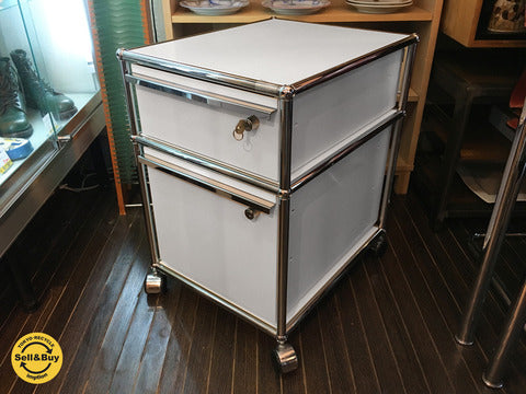 USM Haller / ハラーシステム ロールボーイ デスクワゴン キャビネット ホワイト ～ デザイン性と汎用性が備わった唯一無二のワゴン。 【買取と販売とレンタルのお店】