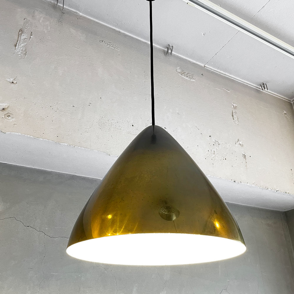 【学芸大学店】オルノ ORNO ペンダントライト 真鍮製 リサ・ヨハンソン・パッペ Lisa Johansson-Pape 北欧 フィンランド ビンテージ♪ 買取させていただきました。