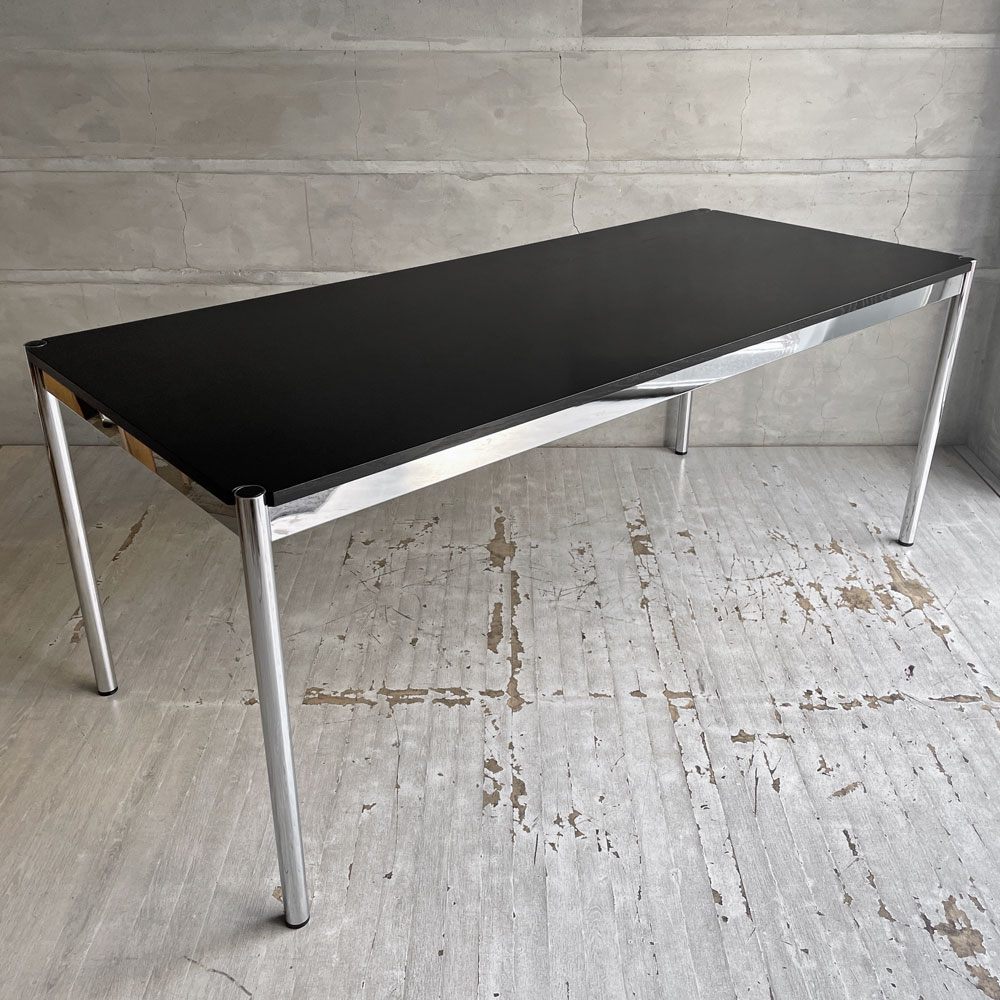 【学芸大学店】USMハラー USM Haller モジュラーファニチャー ハラーテーブル ワークデスク ダイニングテーブル W175cm オーク材 ブラックラッカー 高さ調節機能付き スイス 買取させていただきました。