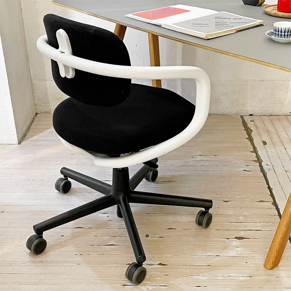 【下北沢店】ヴィトラ Vitra オールスター Allstar オフィスチェア デスクチェア ホワイト コンスタンチン・グルチッチ 買取させていただきました。
