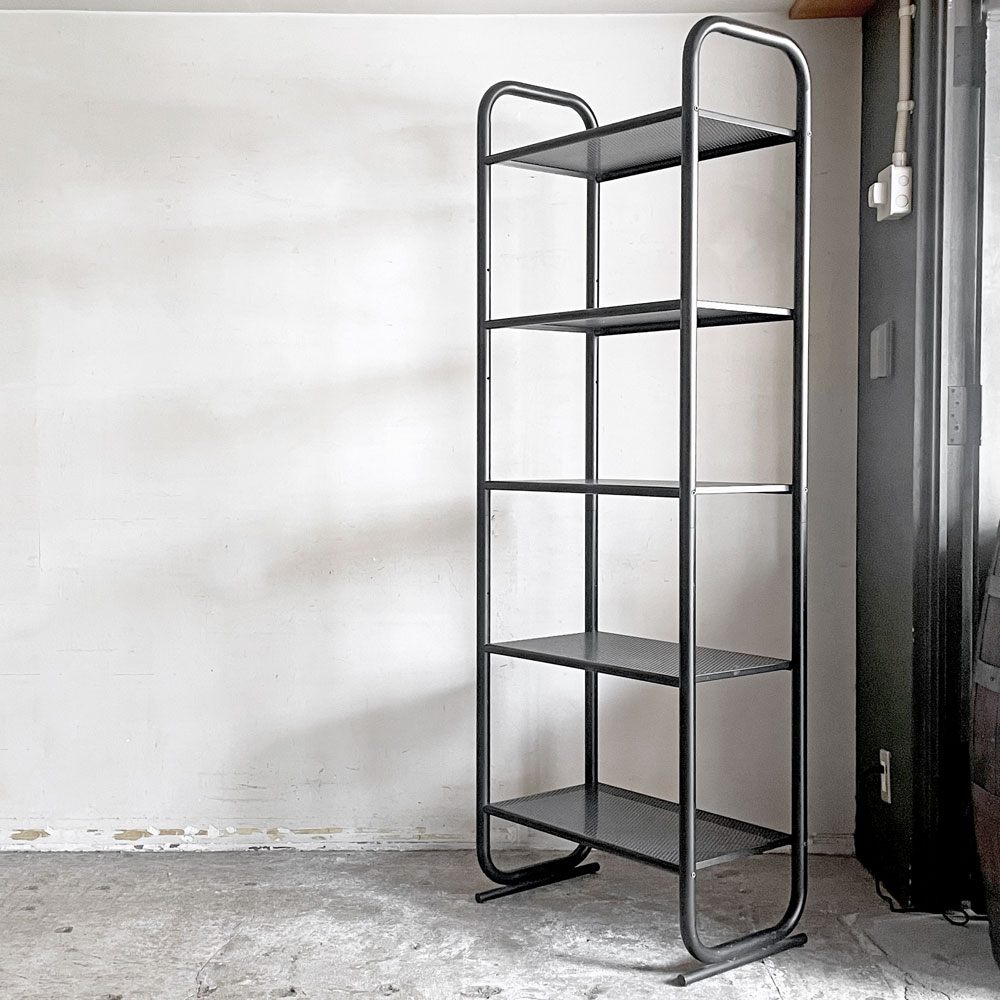 【自由が丘店】イノベーター innovator スチールシェルフ マルチラック オープンシェルフ 5段 H185cm ブラック インダストリアル スウェーデン 買取させていただきました。