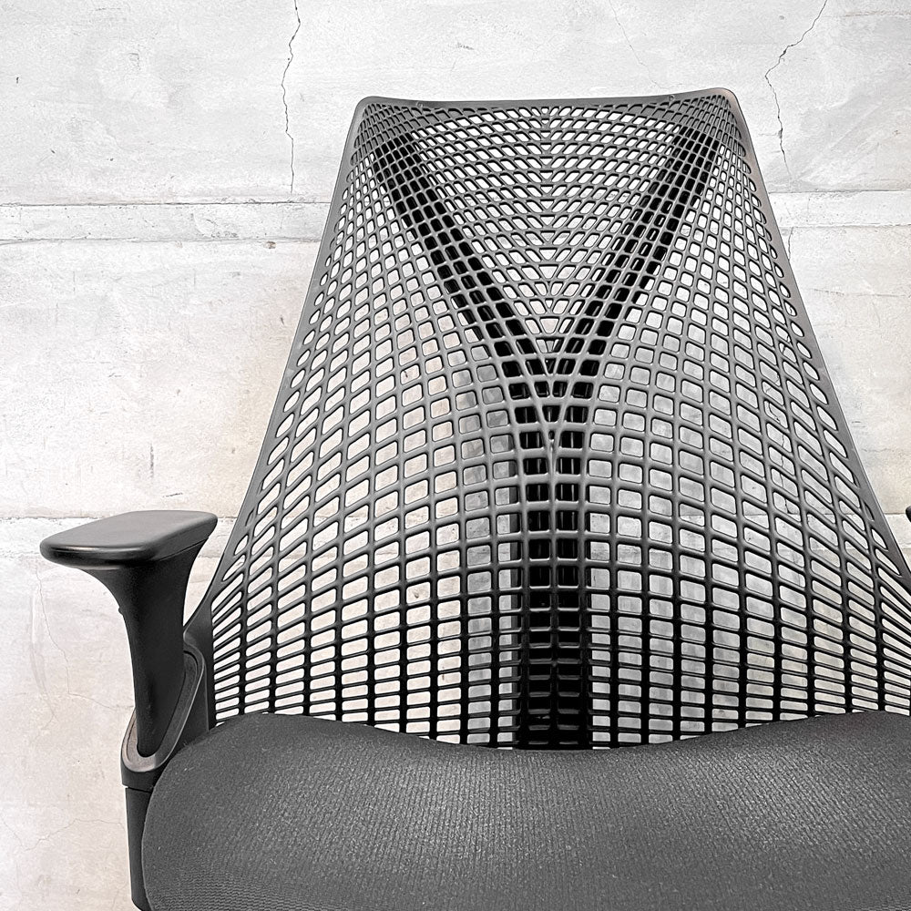 ハーマンミラー Herman Miller セイルチェア SAYL CHAIR デスクチェア オフィスチェア ミドルバック ブラック ～ 工学原理により産まれた逸品 ～