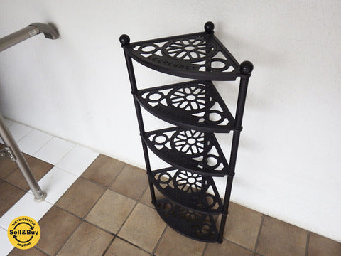 LE CREUSET /ルクルーゼ　ポットスタンド ポットスタンド　マットブラック　５段～ル・クルーゼの魅せる収納。５段のポットスタンド　マッドブラック展示品【買取販売とレンタルのお店】