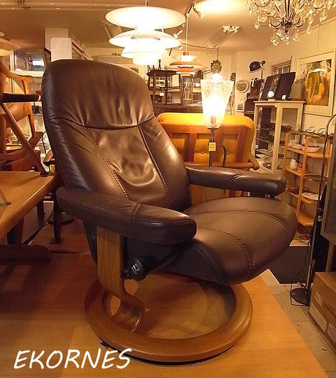 ファーストクラスの座り心地で秋の夜長を堪能～EKORNES/エコーネス　ストレスレスチェア　コンサル　限定色～【買取＆販売＆レンタル】