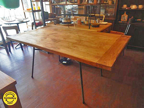 Remake Furniture 古材天板ｘ鉄脚 ダイニングテーブル ～工業系 ・アトリエとも相性のいい古材×アイアンのリメイクファニチャー。【買取と販売とレンタルのお店】