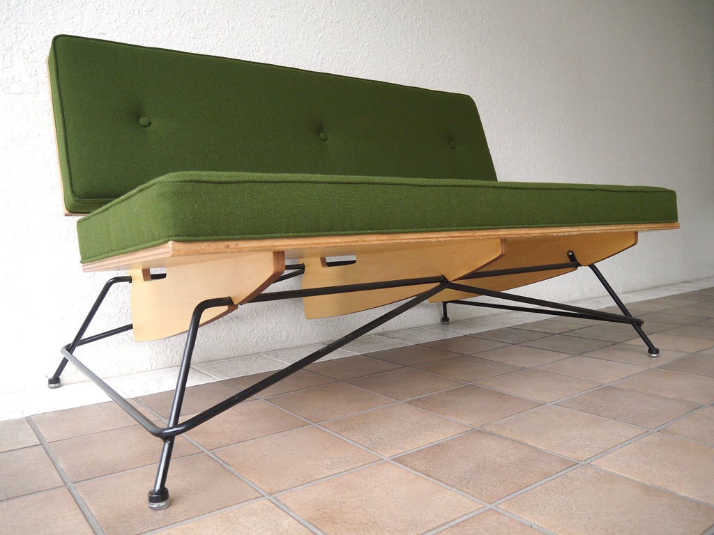 ドワーフ DWARF by マイスター MEISTER エムスツー ソファ MS2 Sofa グリーン 二人掛け グッドコンディション 生地＆クッション新調済み ベンチ ミッドセンチュリーモダン 新着商品 買い取りしました。