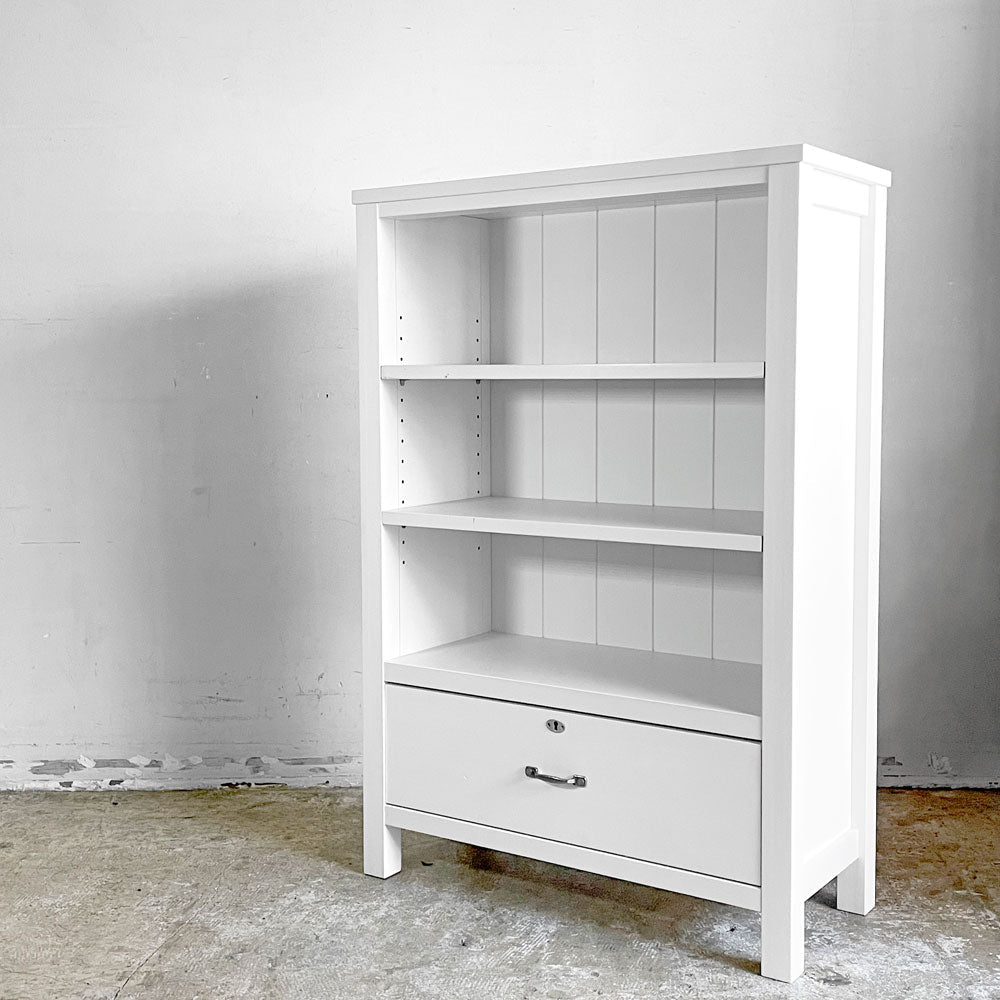 【自由が丘店】モモナチュラル MOMO natural シエル クレフ CIELE CLEF ブックミニ BOOK MINI ブックシェルフ ホワイト 鍵付き フレンチカントリー 買取させていただきました。