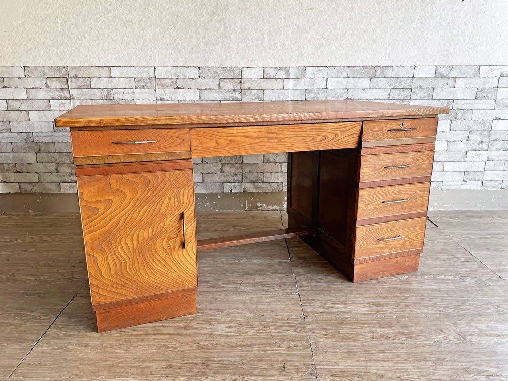 ジャパンビンテージ Japan Vintage 古い木味のデスク 机 ケヤキ材 欅材 両袖 抽斗 開き扉 W146 国産家具 昭和レトロ 中古品 買い取りしました。
