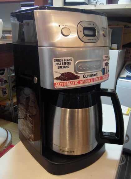 朝はコーヒーの芳しい香りから～イタリアメーカー クイジナート オートマチック ミル付 コーヒーメーカー DCC-650PCJ【買取＆販売＆レンタル】