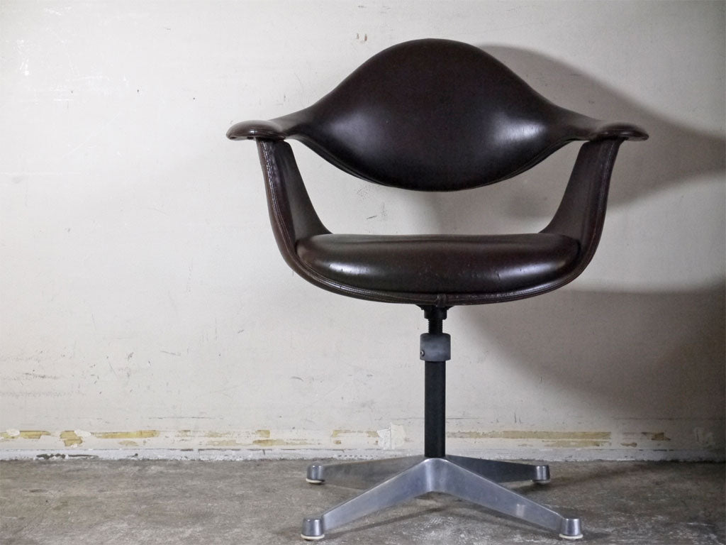 ICF ・ De Padova ビンテージ DAF SWIVEL CHAIR コントラクトベース ジョージネルソン George Nelson 初期モデル 希少 60’s 中古品 買い取りしました。