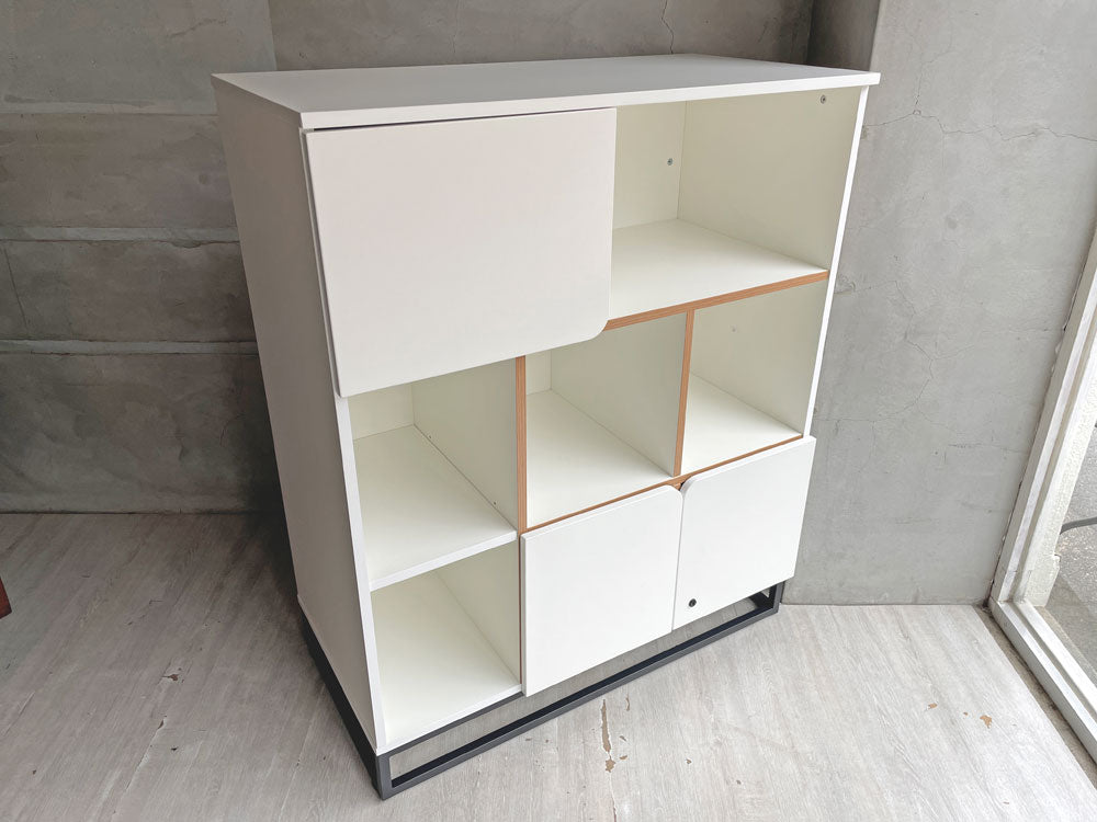 プレゼンス ファニチャーラボラトリー PRESENCE FURNITURE LABORATORY WAON ストレージ キャビネット オフィス家具 鍵付き 定価\119,680- 中古品 買い取りしました。
