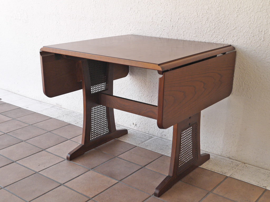 三越家具 ブルージュ Brugge カントリーハウス シリーズ バタフライテーブル ダイニングテーブル オーク材 籐 クラシカル 英国スタイル 中古品 買い取りしました。