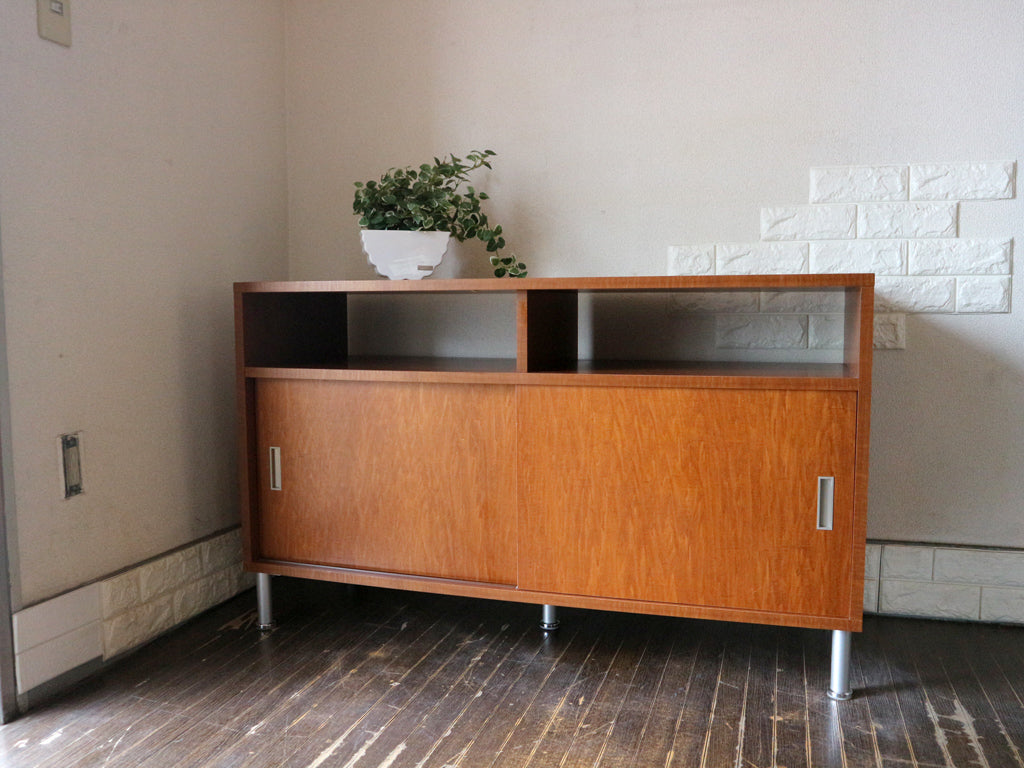 モモナチュラル Momo Natural サイドボード キャビネット AVボード 木製収納家具 スチール脚 希少廃番　中古品  買い取りしました。