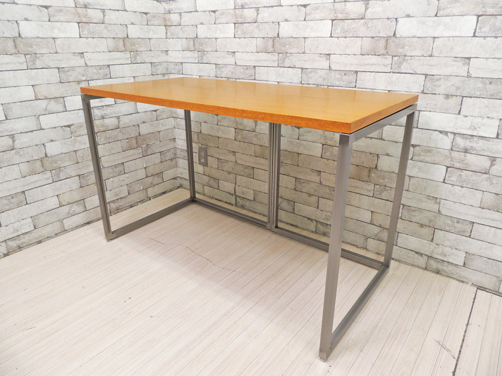ビスレー BISLEY × PFS パシフィックファニチャーサービス PACIFIC FURNITURE SERVICE デスクプラン DESK PLAN シリーズ オーク材天板 W1200 & Lフット / L LEG （ L型分割式のスチールレッグ ） ×2点 （ 両脚 ） セット品 2019年製 参考価格80,300円～  中古品 買い取りしました。