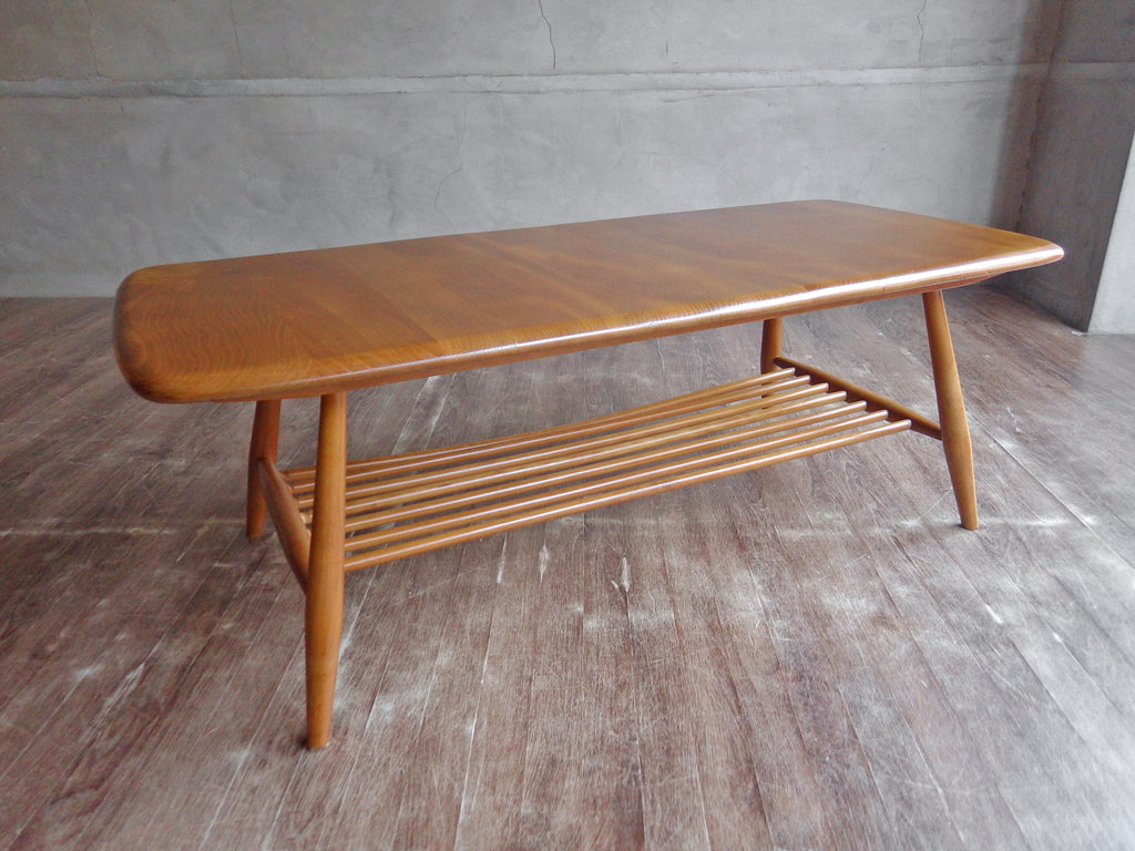 アーコール Ercol コーヒーテーブル エルム無垢材 マガジンラック センターテーブル UKビンテージ 英国家具 ロイズアンティークス購入品 中古品 買い取りしました。