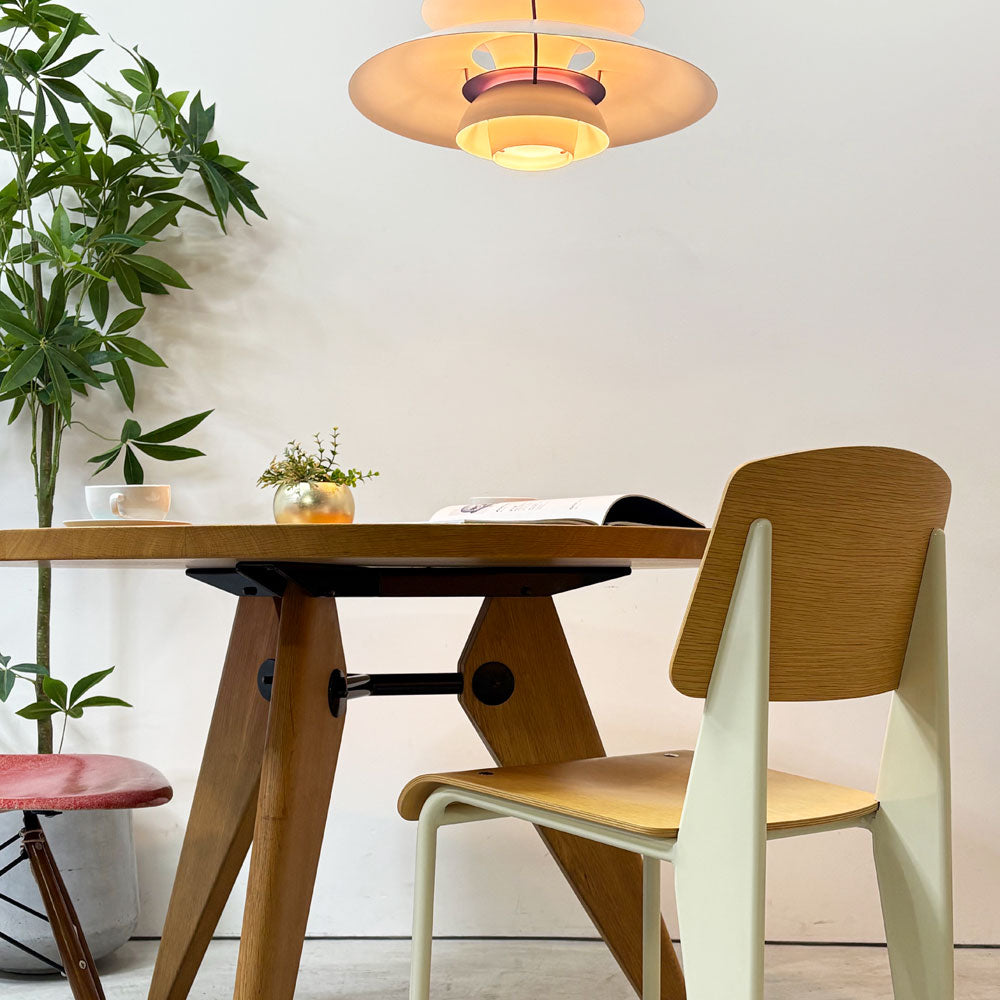 ヴィトラ vitra ゲリドン Gueridon ダイニングテーブル オーク材 無垢材 ラウンド Φ105cm ジャン・プルーヴェ ～温もりのジオメトリ～