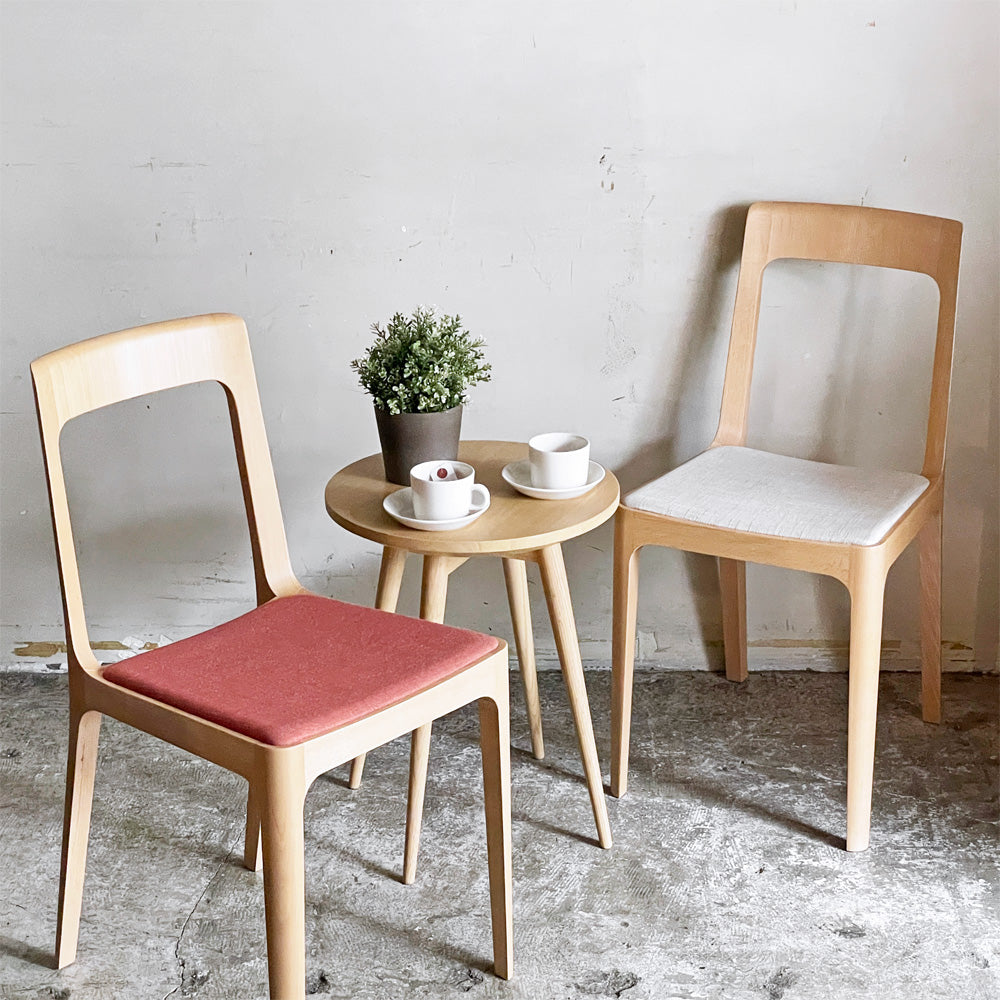 【自由が丘店】マルニ木工 maruni マルニコレクション MARUNI COLLECTION ヒロシマ HIROSHIMA ダイニングチェア オーク材 ファブリック グレー ＆ オレンジ 深澤 直人 買取させていただきました。