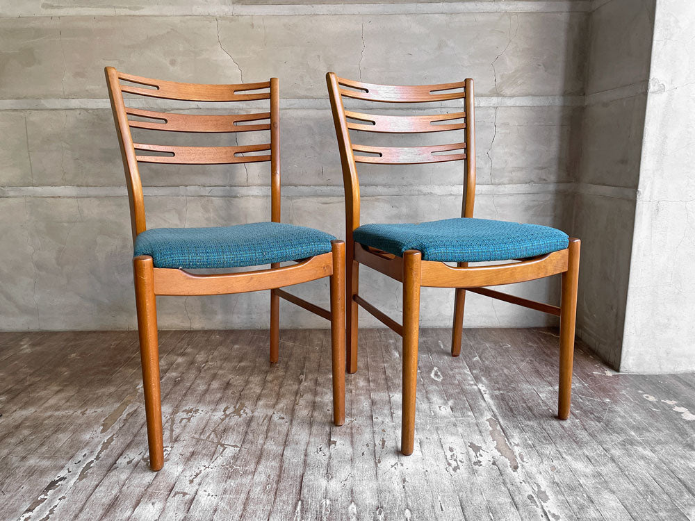 ファーストラップ FARSTRUP Model 219 ダイニングチェア ブルー系ファブリック チーク×ビーチ材 北欧 デンマーク ビンテージ A&B 中古品 買い取りしました。