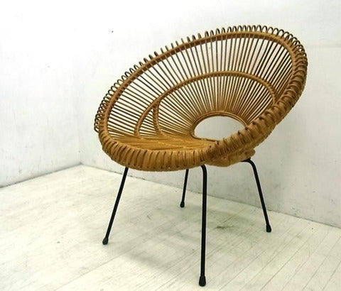 ～太陽のようなデザイン～　『 France 60's Lounge Chair 』　Janine Abraham/Dirk Jan Rol 【買取と販売とレンタルのお店】