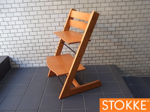 STOKKE/ストッケ社　『TRIPP　TRAPP/トリップトラップ』 旧型　チェリー～ ベビーチェアの大人気商品！　【買取と販売とレンタルのお店】