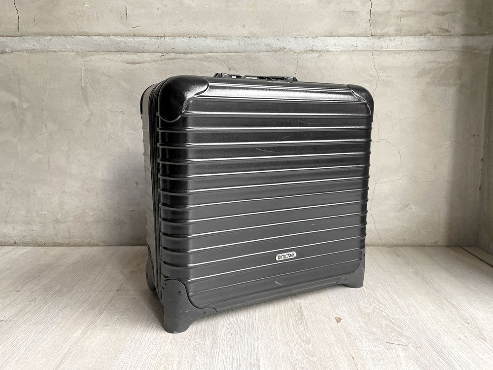 リモワ RIMOWA サルサ SALSA ビジネストロリー 23L 2輪 ブラック キャリーケース スーツケース TSAロック 機内持ち込み可  中古品 買い取りしました。