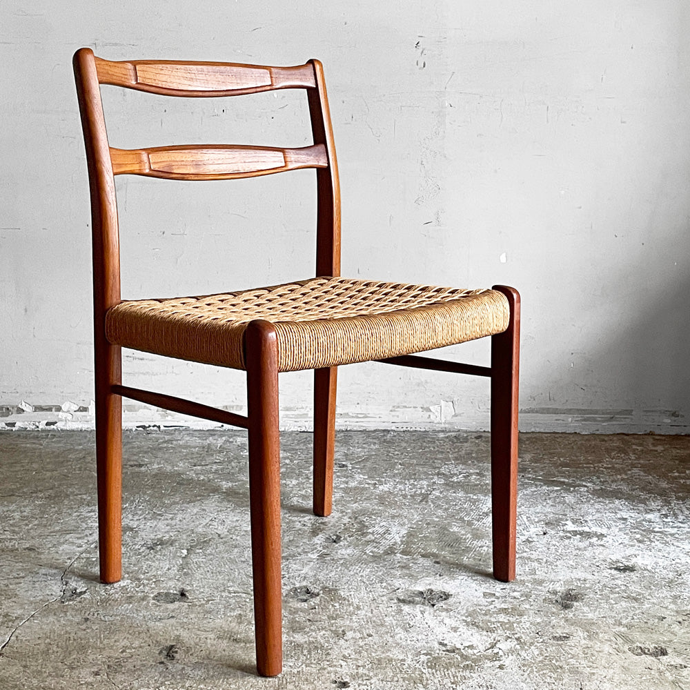 【自由が丘店】デンマークビンテージ Danish Vintage チーク材ｘペーパーコード ダイニングチェア ラダーバック 北欧家具 北欧ビンテージ 買取させていただきました。