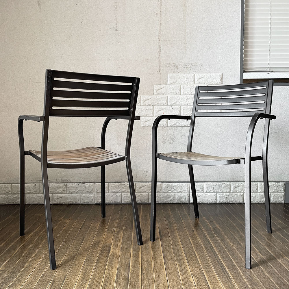 【経堂店】エミュー emu セーニョチェア SEGNOCHAIR ガーデンチェア アーム スタッキング イタリア ニ脚セット 現状品 買取させていただきました。