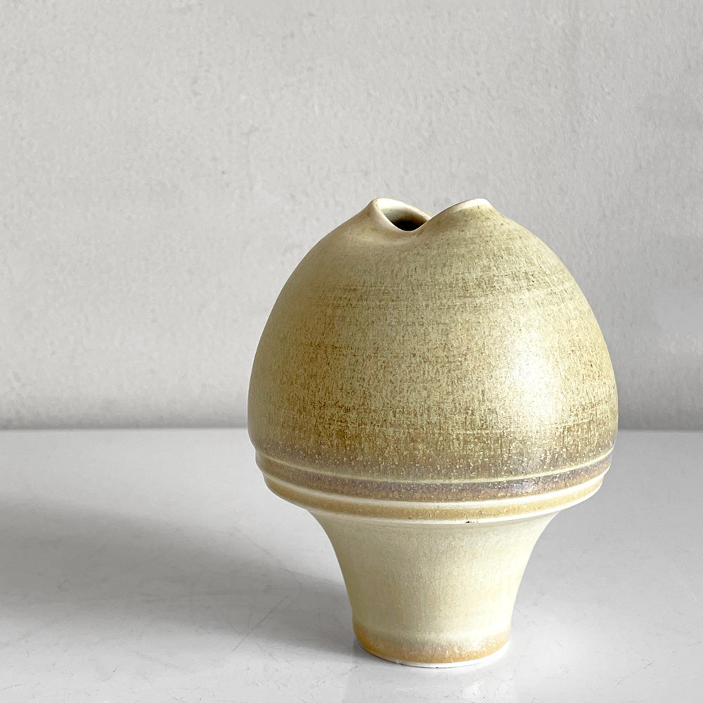 【自由が丘店】KLOCKAREGARDEN:s KERAMIK 花器 フラワーベース Gert Ingvar Andersson スウェーデン ビンテージ 北欧雑貨 買取させていただきました。