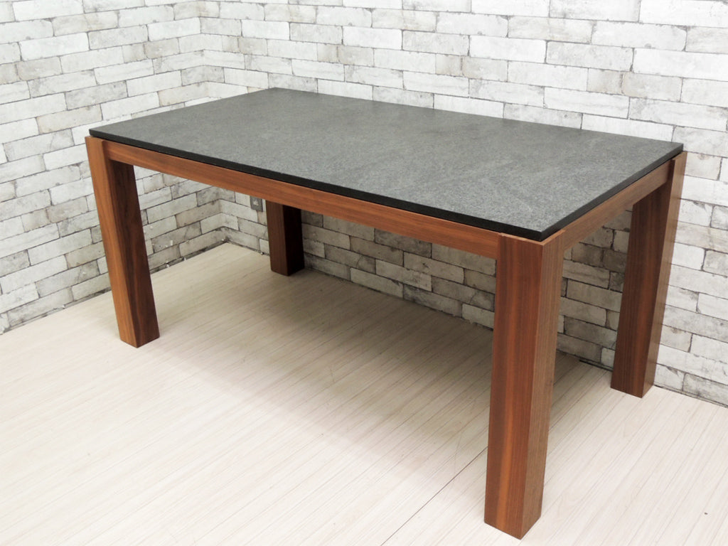 クラスティーナ Crastina 御影石材 × ウォールナット無垢材 ダイニングテーブル   中古品 買い取りしました。