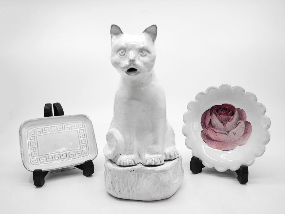 アスティエ・ド・ヴィラット Astier de Villatte 角小皿 & 小皿 & お香立てフランス シャビーシック 3点 中古品 買い取りしました。