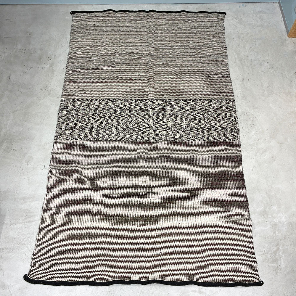 【経堂店】ラゴス デル ムンド Lagos del mundo ラグ ラグマット 敷物 ウール 150x260cm メキシコ 買取させていただきました。