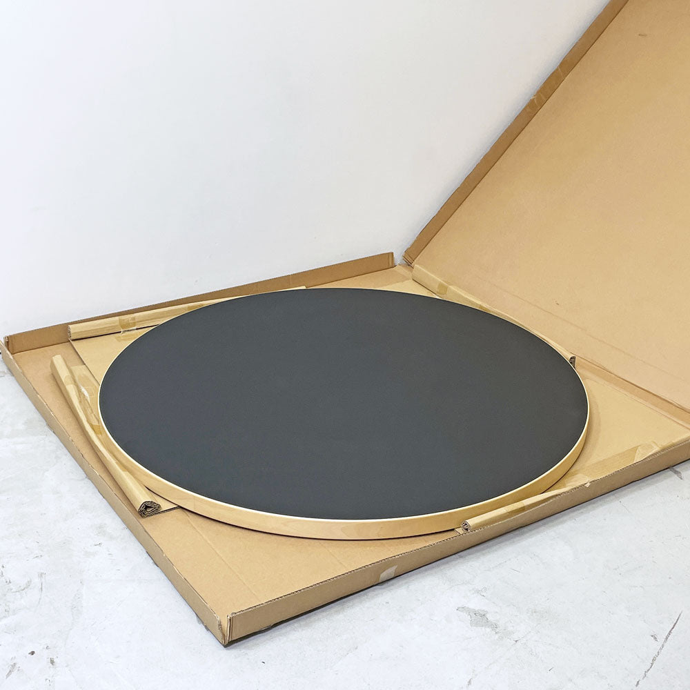 【祖師ヶ谷大蔵店】アルテック artek ダイニングテーブル 91 ブラックリノリウム バーチ材 ナチュラルラッカー ラウンド Φ125cm アルヴァ・アアルト Alvar Aalto 北欧 フィンランド 未使用品 箱付き 買取させていただきました。