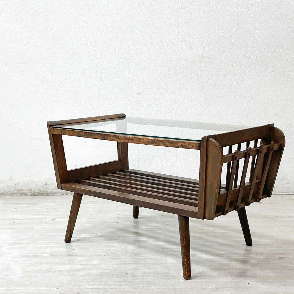 【祖師ヶ谷大蔵店】ジャパンビンテージ Japan Vintage 古い木味のガラスローテーブル マガジンラック付 昭和レトロ 買取させていただきました。