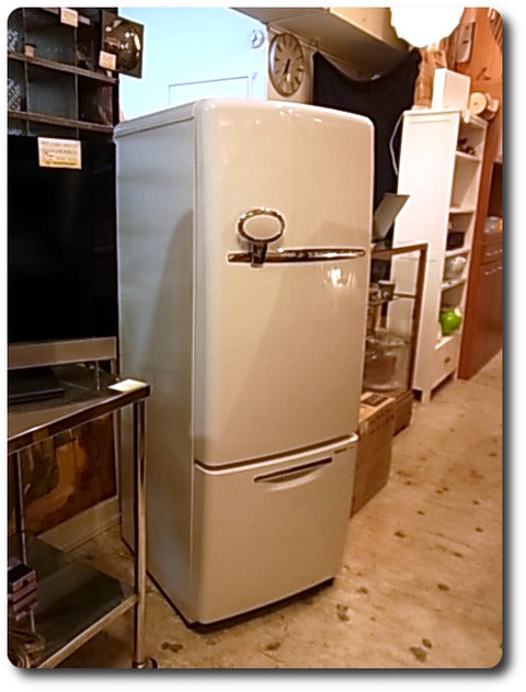 【自由が丘店】遊びゴコロが満載の冷蔵庫 ～ ノスタルジックデザイン Will FRIDGE Mini 冷蔵庫 NR-B172R 最終製造モデル 2007年製 【買取と販売とレンタルのお店】