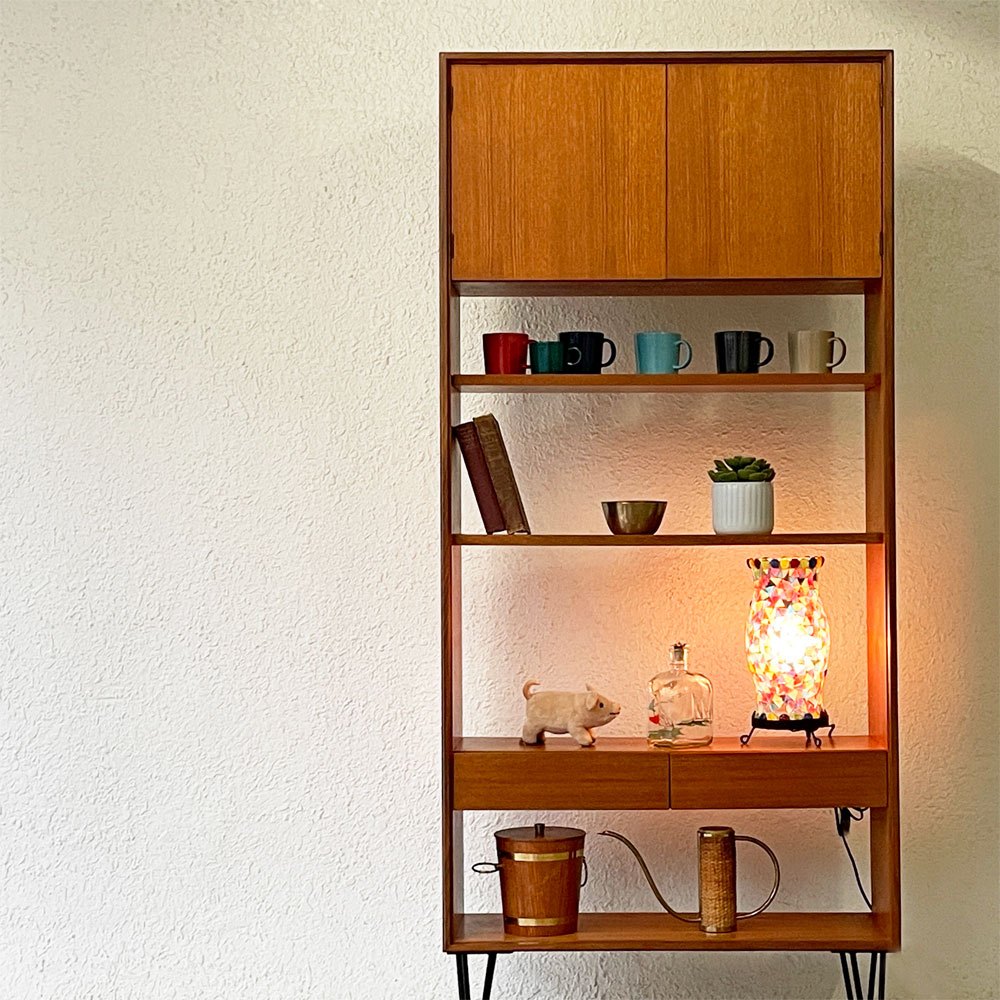 【用賀店】ジープラン G-PLAN フォームファイブ Form FIVE チーク材 ブックケース シェルフ キャビネット Roger Bennett ヘアピンレッグ リメイク ビンテージ 買取させていただきました。