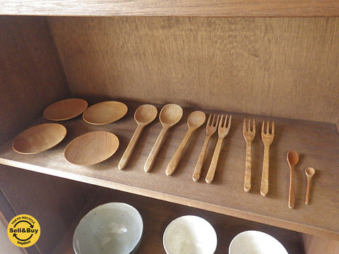 三谷龍二 木の食器たち～現代クラフト木工デザイナー三谷龍二の味わい深い木の作品。【買取と販売とレンタルのお店】
