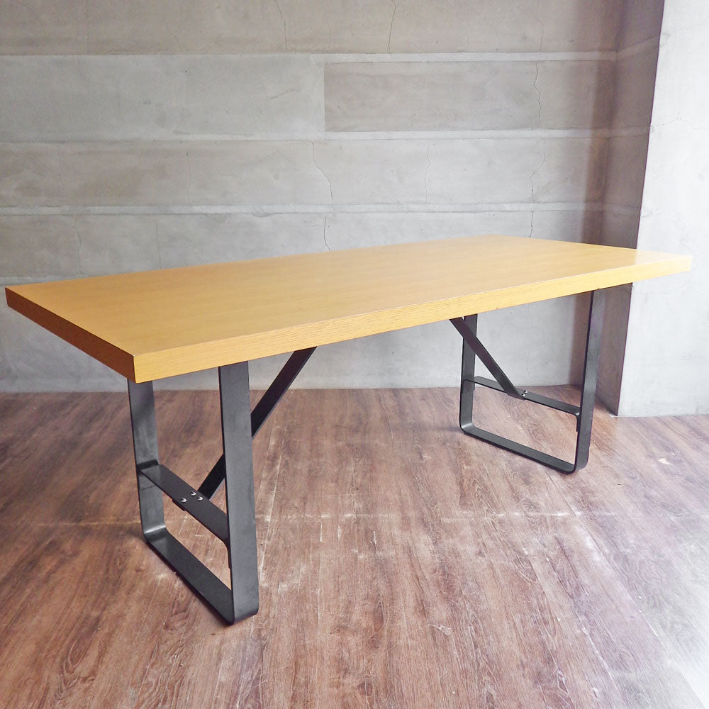 イデー IDEE ドナ テーブル DONA TABLE ナラ材 × スチール 植木莞爾 廃番 参考価格180,000円 中古品 買い取りしました。
