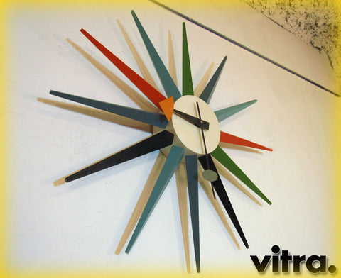 ミッドセンチュリーを代表する不朽の名作壁掛け時計！ 正規復刻 Swiss Vitra / ヴィトラ社 巨匠 ジョージ・ネルソン デザイン 『 Sunburst / サンバースト （ マルチカラー ）』 入荷！！
