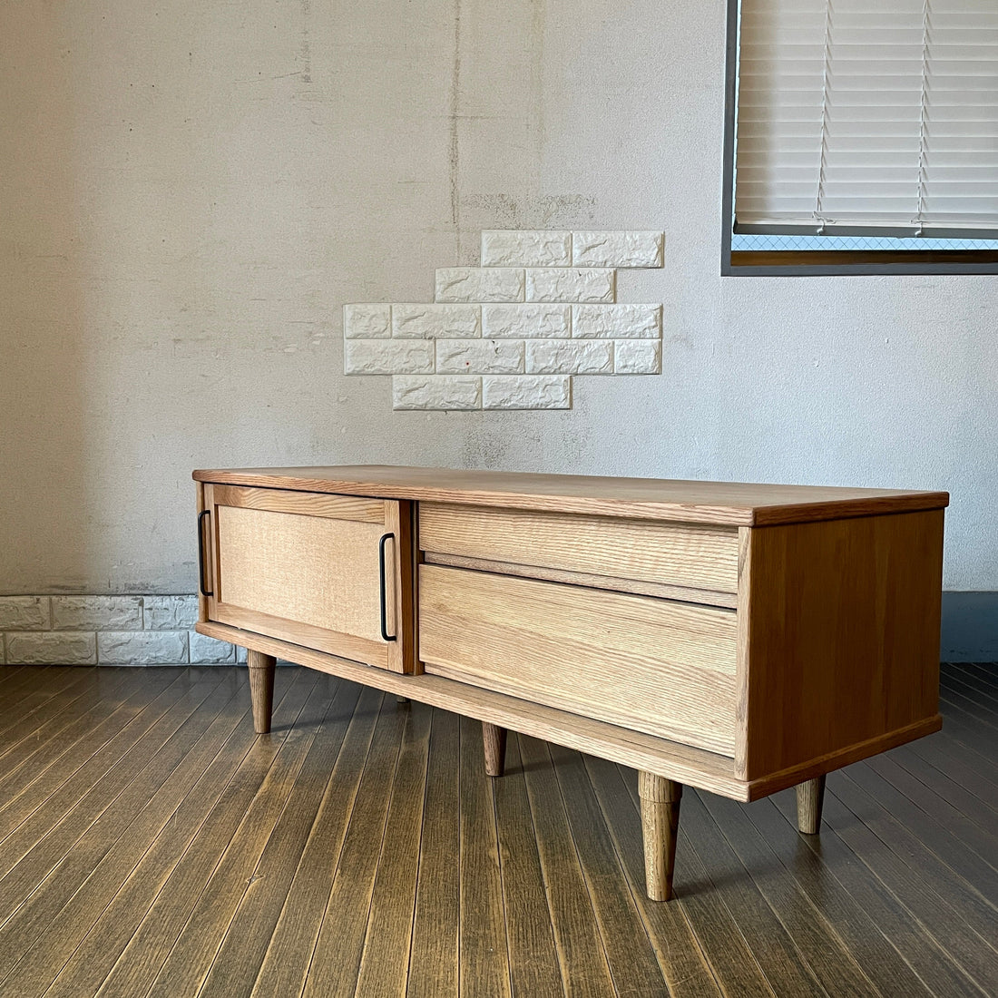 【経堂店】モモナチュラル MOMO Natural ベント VENT SIDE BOARD 120 ME サイドボード AVボード W120cm オーク材 買取させていただきました。