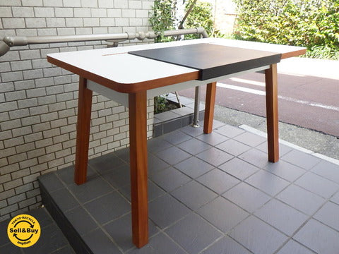 ブルーラウンジ デザイン Bluelounge Design スタジオデスク StudioDesｋ ～ デスクの上をデザインするかのような切れのあるデスク【買取と販売とレンタルのお店】