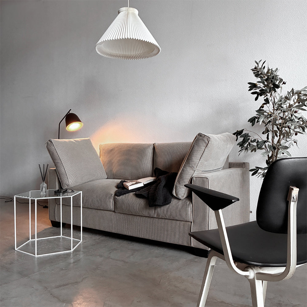 アイラーセン eilersen ストックホルム STOCKHOLM 2シーター ソファ W176cm アクタス ACTUS 取扱い デンマーク 北欧家具 グループE生地 ELAN 参考価格合計67.2万円の品 ～ 伝統と革新、気品と然り気無いお洒落さが漂うラブソファ 今年3度目の再入荷！ ～
